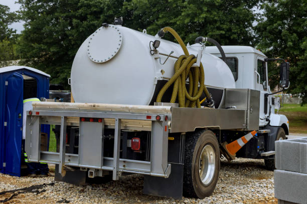 Best Portable toilet rental cost  in Zilwaukee, MI